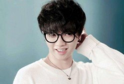 吃瓜娱乐华晨宇,吃瓜娱乐背后的音乐奇才